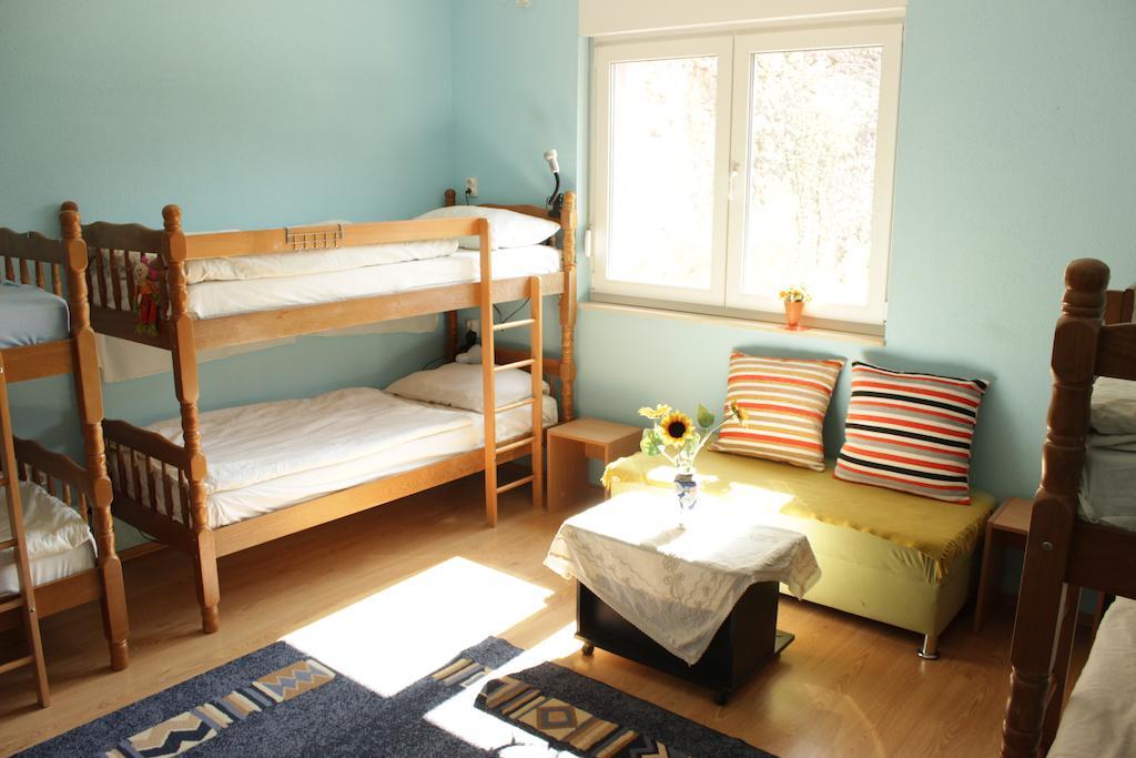 Majdas モスタル 部屋 写真